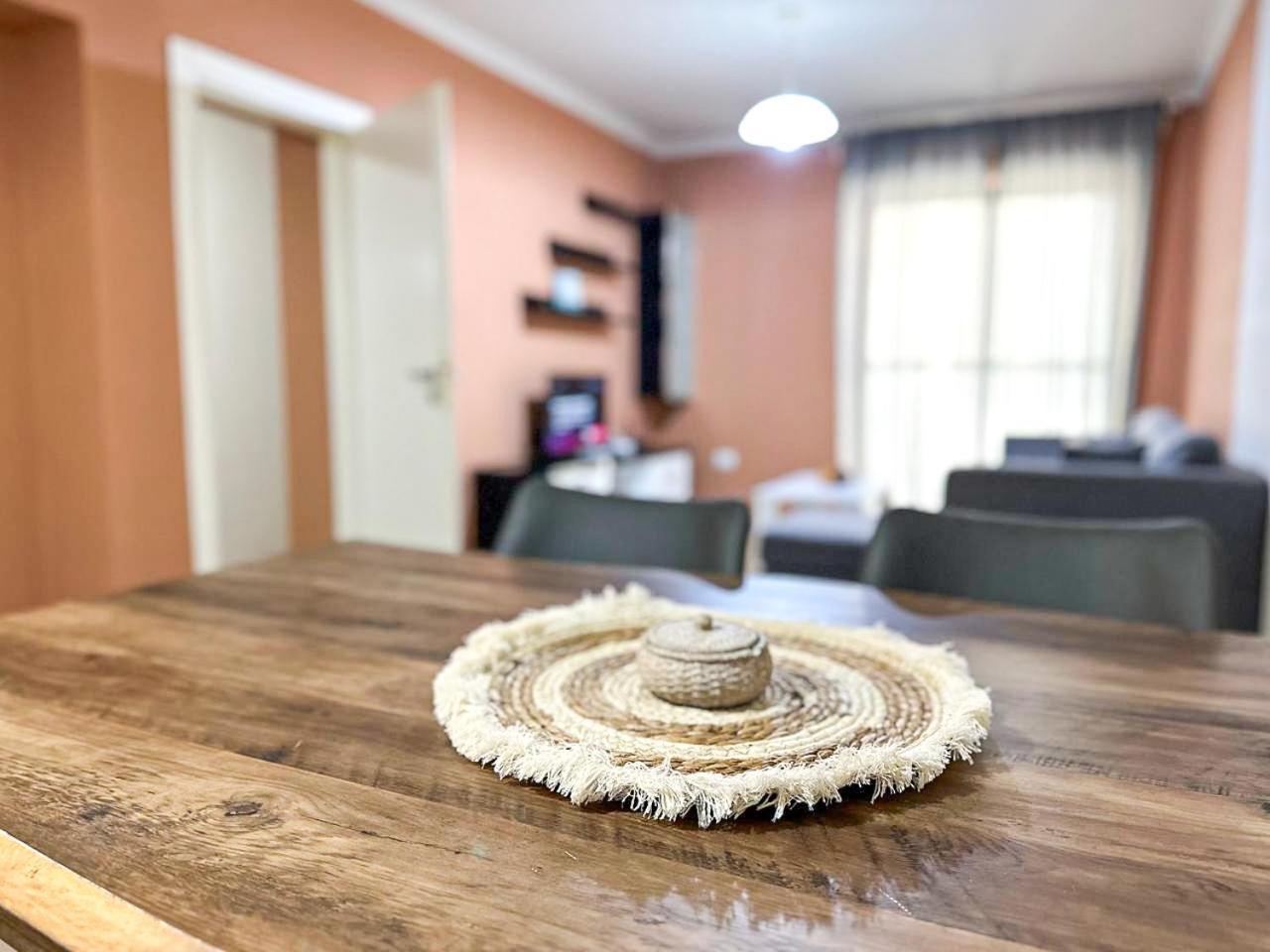 Grand Park 2Br Apartment 티라나 외부 사진